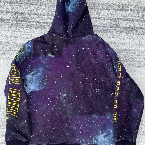 Rare Levi’s x Star Wars Purple Hoodie – Limited Edition Pullover with Yellow Log - Picture 3 of 3